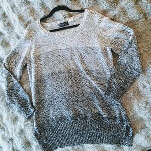 Pre-Loved VENUS Gray Crew Neck Sweater with Ombré Design, Thick Sweater, Winter